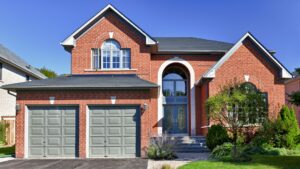 Read more about the article How a Mortgage Broker can Help you Buy Your Dream Home in Canada